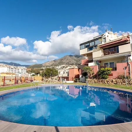 Beachside Retreat With Private Terrace Apartamento Benalmádena