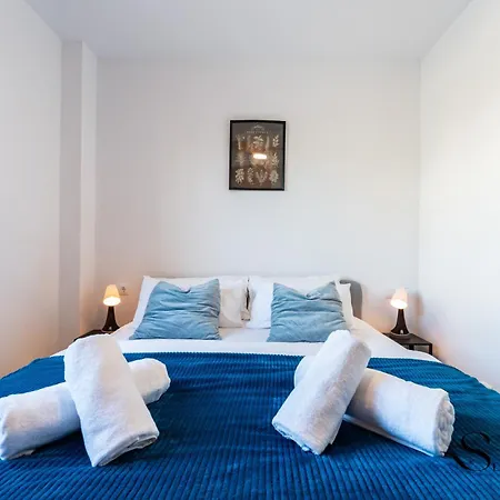 Beachside Retreat With Private Terrace Apartamento Benalmádena